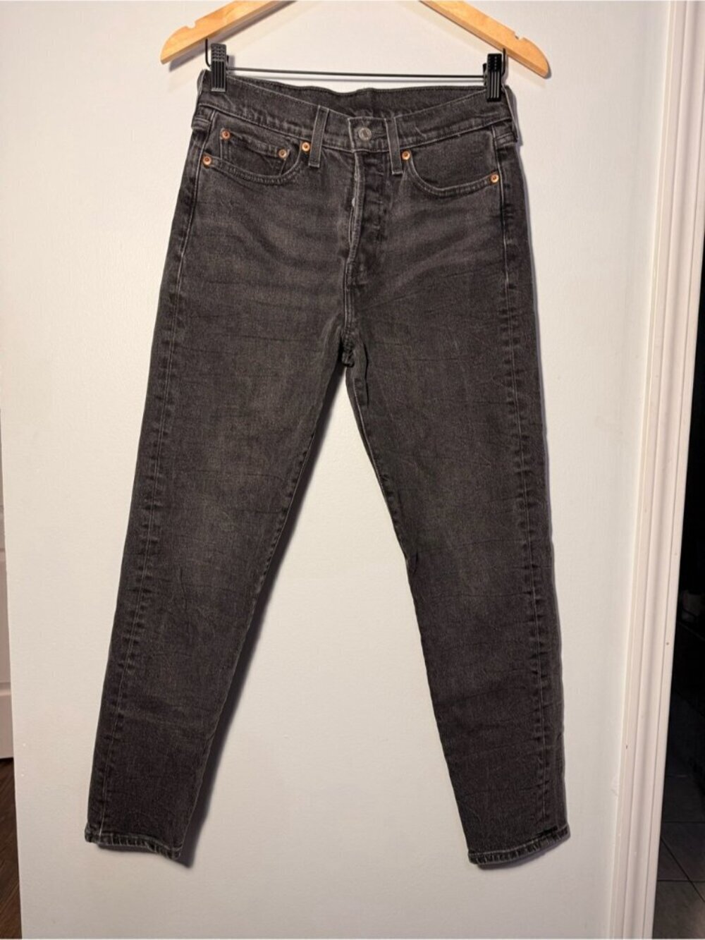 Levi’s Wedgie Icon Fit Denim Jean size 27 - Picture 2 of 10
